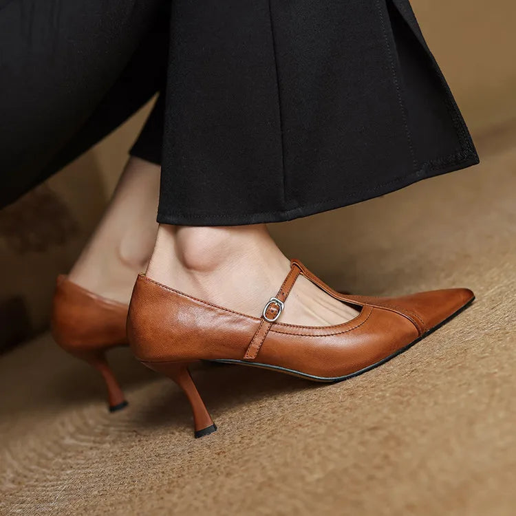 Pointed Toe Pumps | Elegant Comfortable Black Heels 3